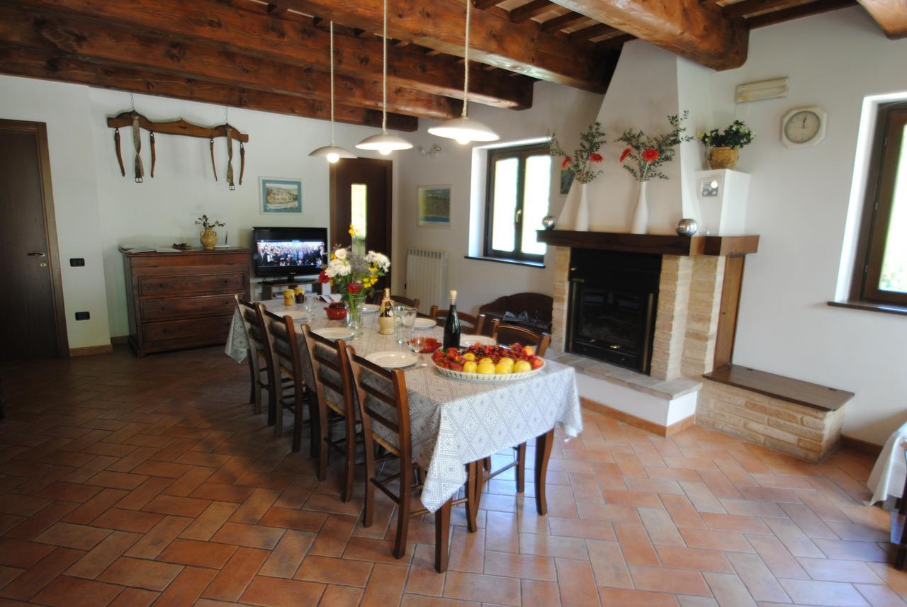 Agriturismo Il Sentiero Villa Montalto delle Marche Exterior photo